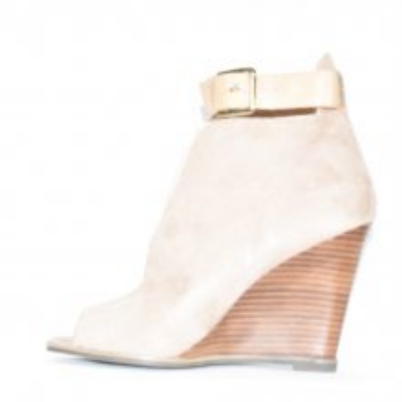 Strut - Picture 4 of 5